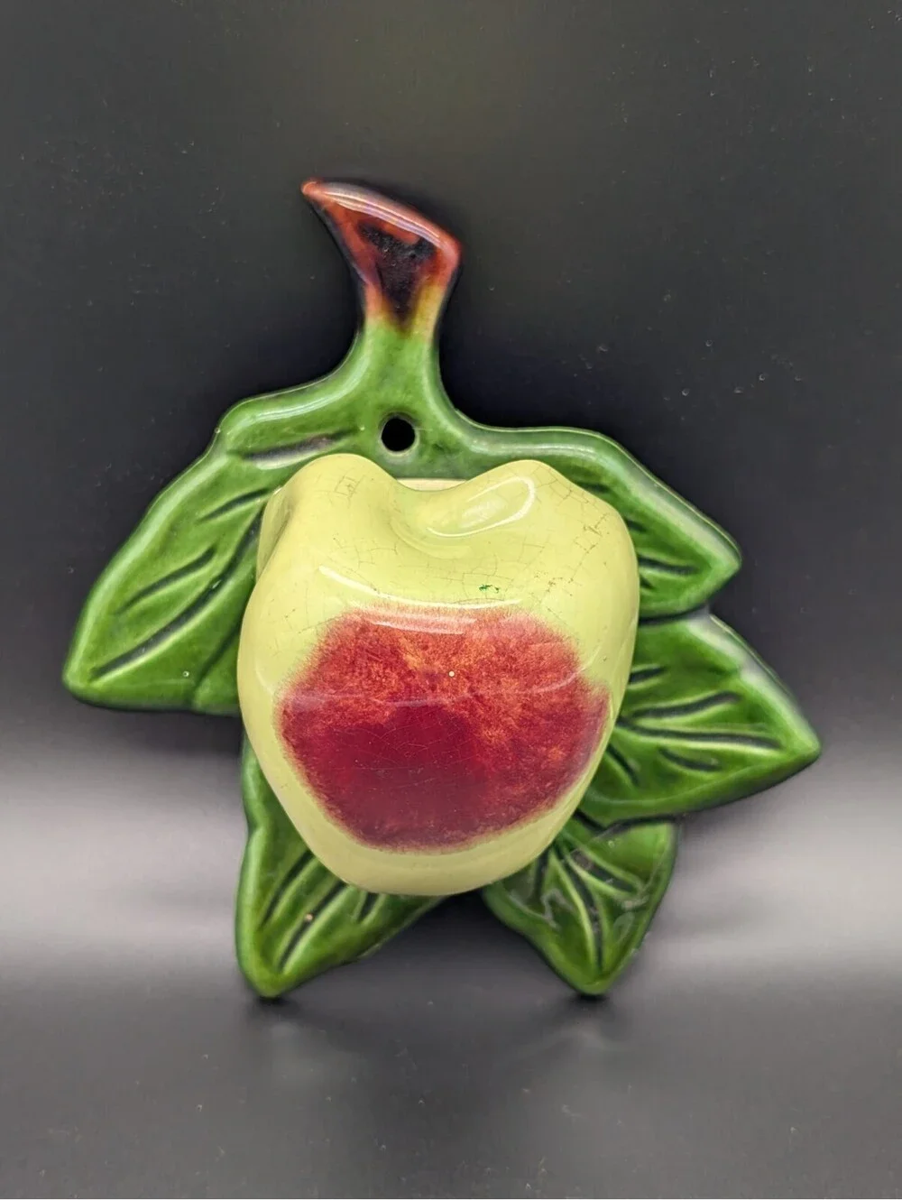 VTG Treasure Craft Pottery Green Apple Wall Pocket Planter MCM California Kitchy